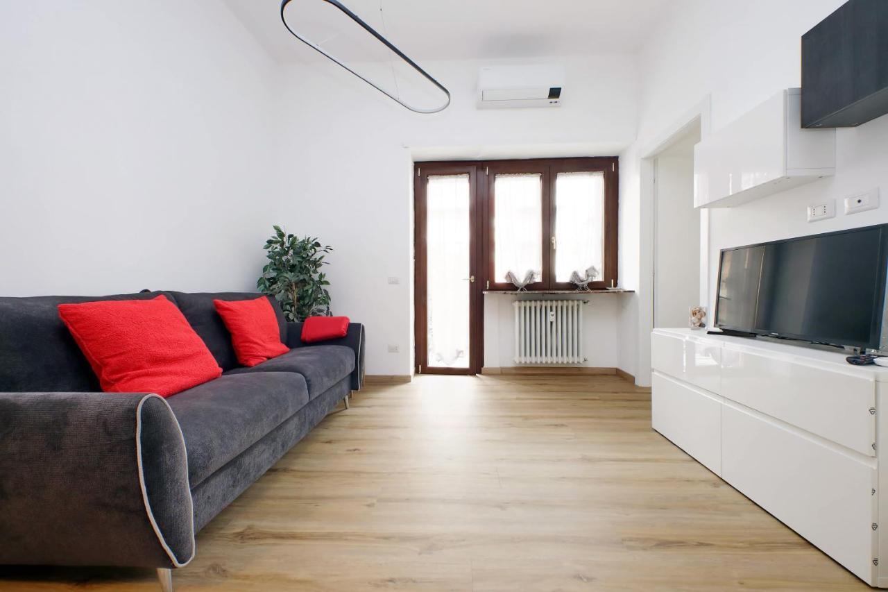 4Bnb - Cozy Albornoz Flat Rome Buitenkant foto